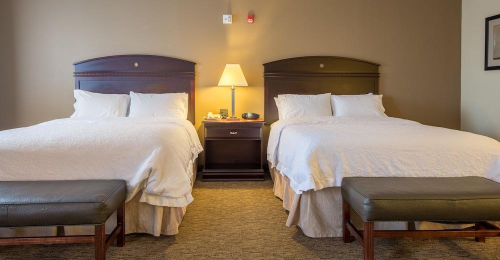 Hampton Inn & Suites Burlington Eksteriør bilde